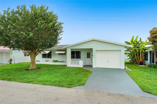 4705 NW 43rd Avenue, Tamarac, FL 33319