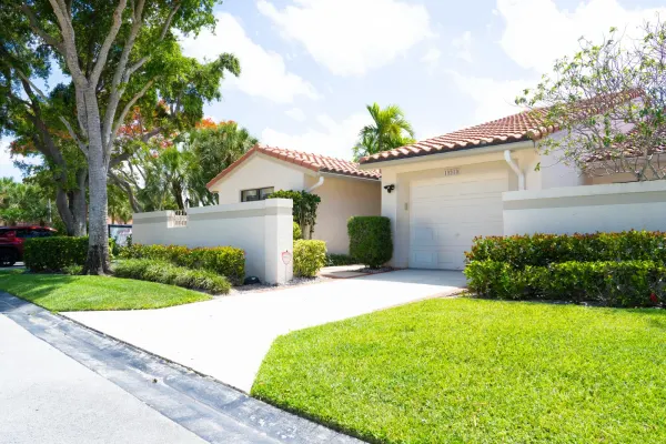 19919 Dean Drive, Boca Raton, FL 33434