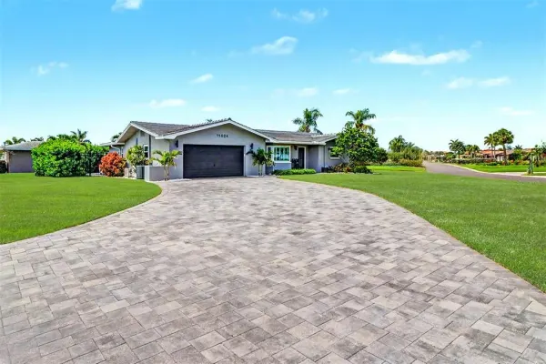11624 Grove Street, Seminole, FL, 33772