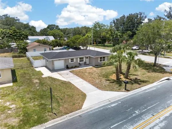 2080 Douglas Avenue, Clearwater, FL, 33755