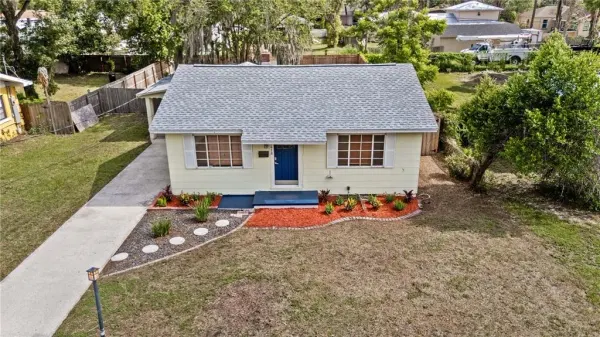 1418 E Powhatan Avenue, Tampa, FL, 33604
