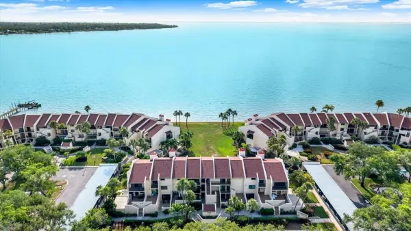 7530 Sunshine Skyway Lane S, Unit P7, St Petersburg, FL, 33711