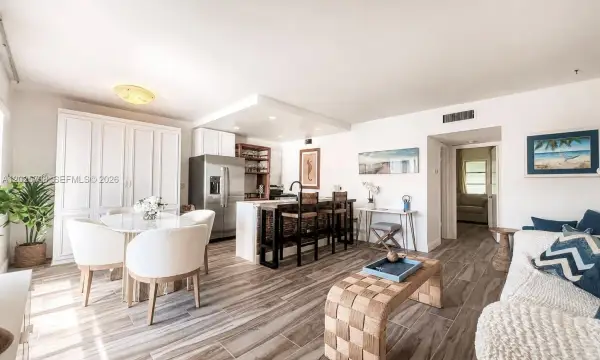 4201 S Ocean Boulevard J2, South Palm Beach, FL 33480