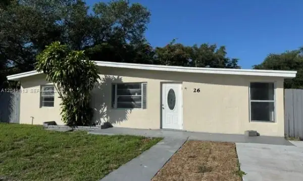 26 Virginia Road, West Park, FL 33023