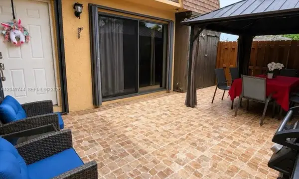 4804 Waterview Circle, Palm Springs, FL 33461