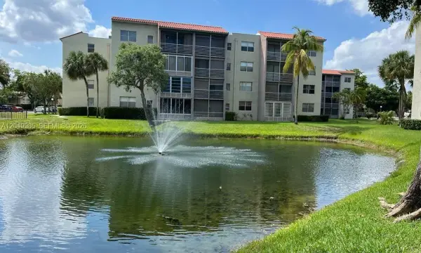 1830 SW 81st Avenue 4204, North Lauderdale, FL 33068