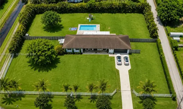 5301 SW 178th Avenue, Southwest Ranches, FL 33331