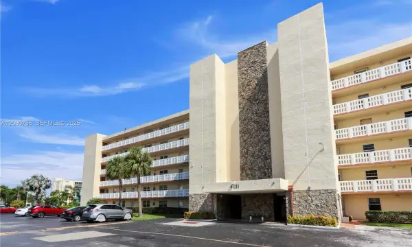 131 SE 3rd Avenue 101, Dania Beach, FL 33004, Dania Beach, FL, 33004