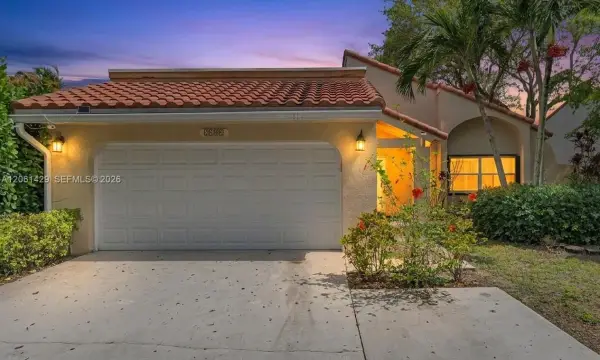 2905 Begonia Way, Cooper City, FL 33026