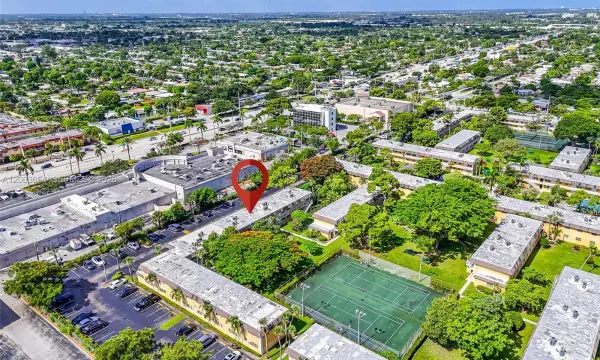 5168 NE 6th Avenue 416, Oakland Park, FL 33334