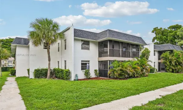 2830 Riverside Drive 103-3, Coral Springs, FL 33065