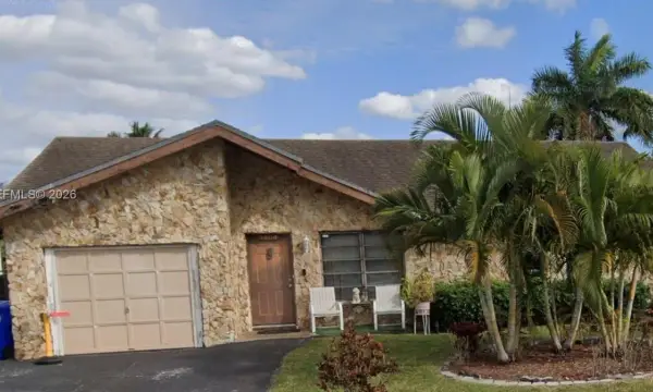 1404 SW 82nd Avenue, North Lauderdale, FL 33068