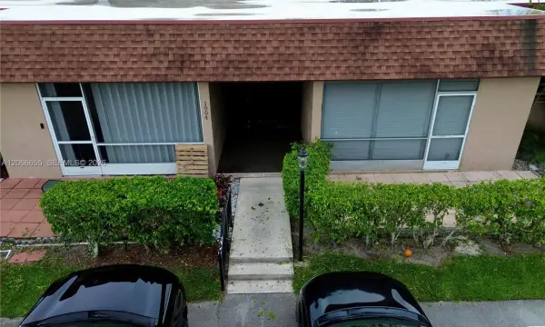 1904 Palmland Drive 3, Boynton Beach, FL 33436