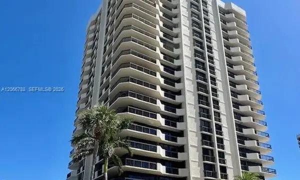 108 Lakeshore Drive 338, North Palm Beach, FL 33408