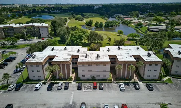 2491 SW 82nd Avenue 310, Davie, FL 33324