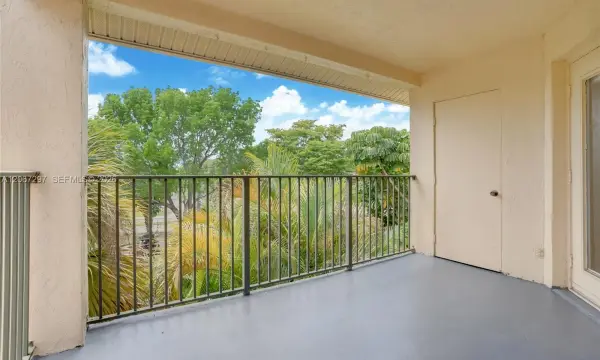 9999 Summerbreeze Drive 409, Sunrise, FL 33322