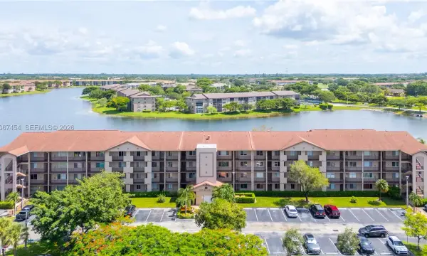 13705 SW 12th Street 208b, Pembroke Pines, FL 33027