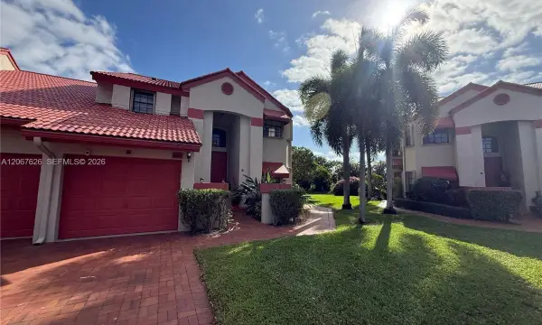 7860 Lexington Club Boulevard B, Delray Beach, FL 33446