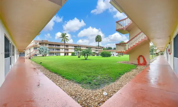 5300 Washington Street R110, Hollywood, FL 33021