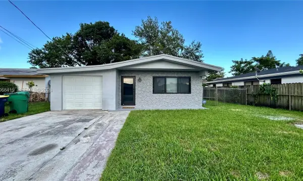 230 NW 8th Avenue, Dania Beach, FL 33004