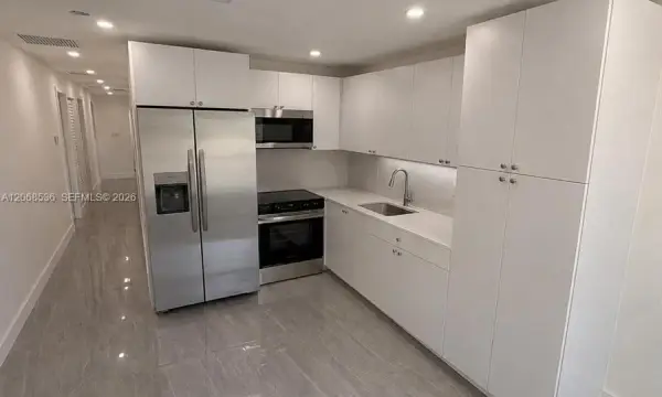 607 NW 8th Avenue, Pompano Beach, FL 33060