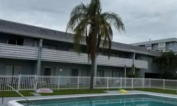 4251 NW 5th Street 131, Plantation, FL 33317