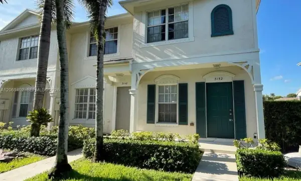 3152 SW 49th Street 126, Dania Beach, FL 33312