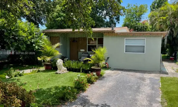 6024 Dewey Street, Hollywood, FL 33023