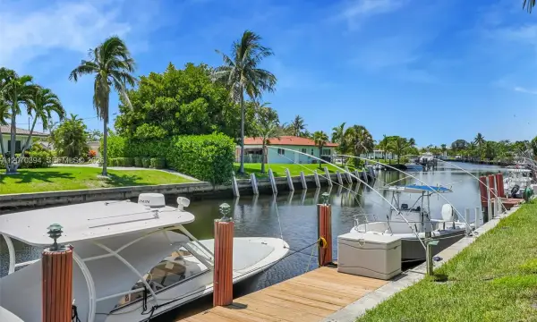 931 SE 9th Avenue 17, Pompano Beach, FL 33060
