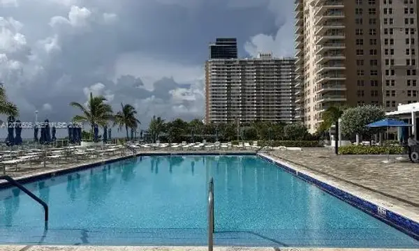 1904 S Ocean Drive 1107, Hallandale Beach, FL 33009