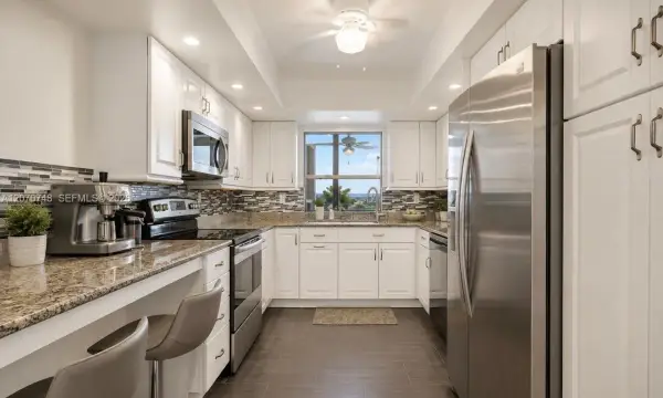 1000 Parkview Drive 715, Hallandale Beach, FL 33009