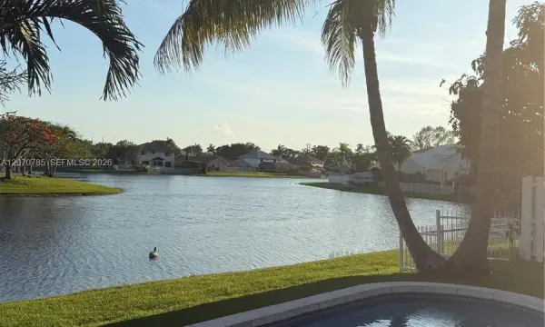 13950 Oak Ridge Drive, Davie, FL 33325