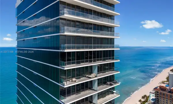 2000 S Ocean Drive 20a, Hallandale Beach, FL 33009