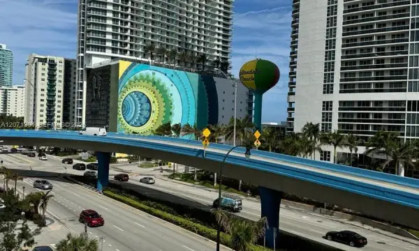 1825 S Ocean Drive 514, Hallandale Beach, FL 33009