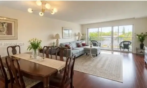 215 SE 3rd Avenue 308c, Hallandale Beach, FL 33009