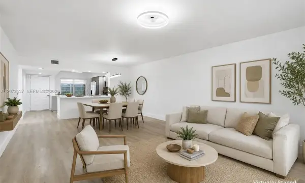300 SW 130th Terrace 110b, Pembroke Pines, FL 33027