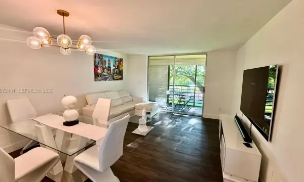 3390 Foxcroft Road C305, Miramar, FL 33025