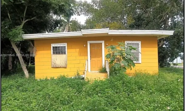 398 Cypress Avenue, Pahokee, FL, 33476