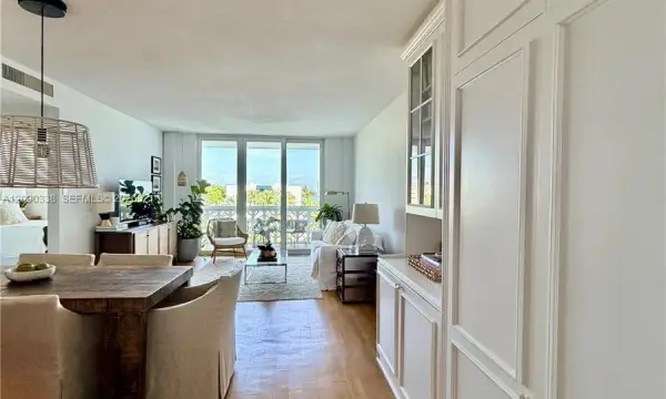 2840 S Ocean Boulevard 5110, Palm Beach, FL 33480