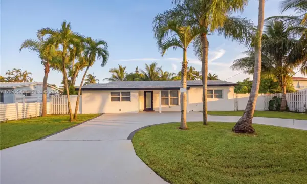4540 SW 28th Terrace, Dania Beach, FL 33312