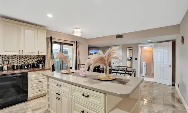 8108 SW 23rd Court, Unit 26b, North Lauderdale, FL, 33068
