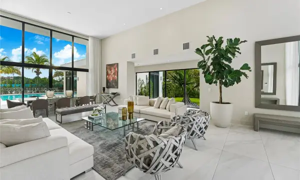 16629 Botaniko Drive, Weston, FL 33326
