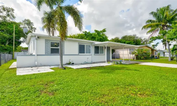 4250 SW 39th Street, West Park, FL 33023