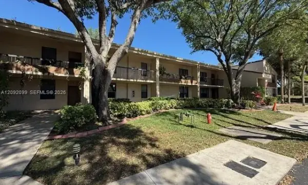40 NW 76th Avenue, Unit 103-1, Plantation, FL, 33324