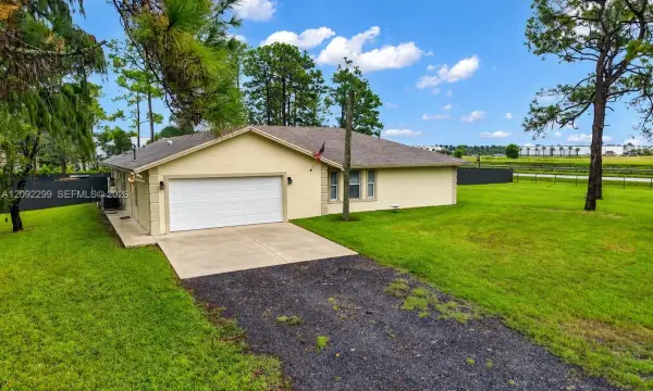 17035 N 48th Court N, Loxahatchee, FL 33470