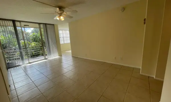 9431 Live Oak Place, Unit 203, Davie, FL, 33324
