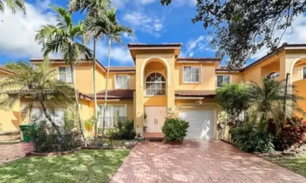 14015 N Forest Oak Circle, Davie, FL, 33325