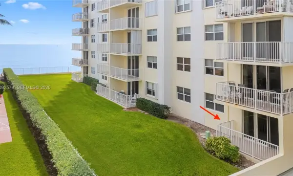 3540 S Ocean Boulevard 104, South Palm Beach, FL 33480