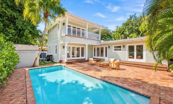 108 SE 17th Avenue, Fort Lauderdale, FL 33301