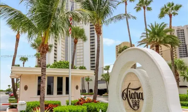 3000 N Ocean Drive 3b, Singer Island, FL 33404
